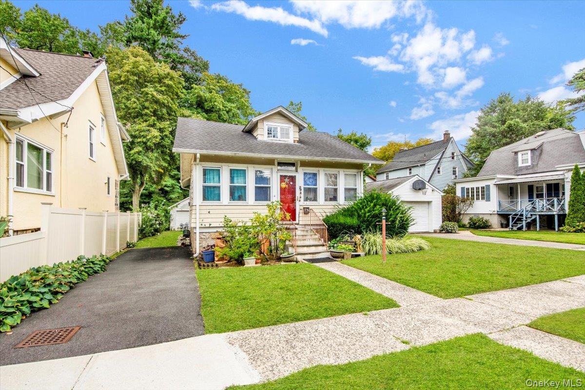 #3 photo, 2 Valois Place, Mount Vernon , NY 10552