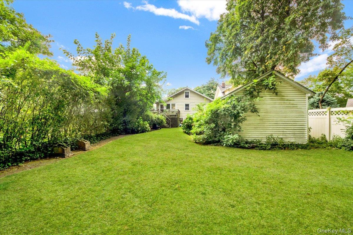 #7 photo, 2 Valois Place, Mount Vernon , NY 10552