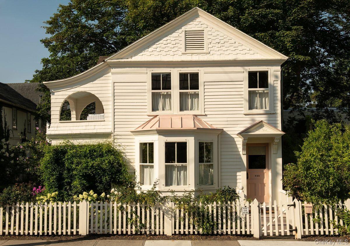 #1 photo, 445-447 Union Street, Hudson , NY 12534