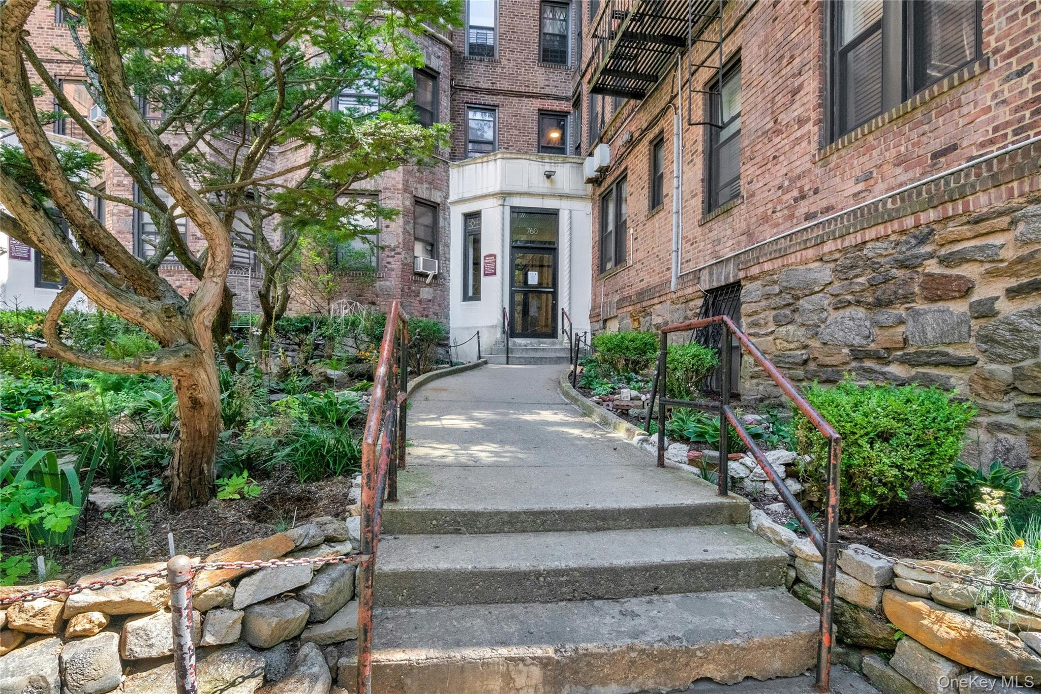 #2 photo, 760 Brady Avenue, ブロンクス区 Bronx , NY 10462