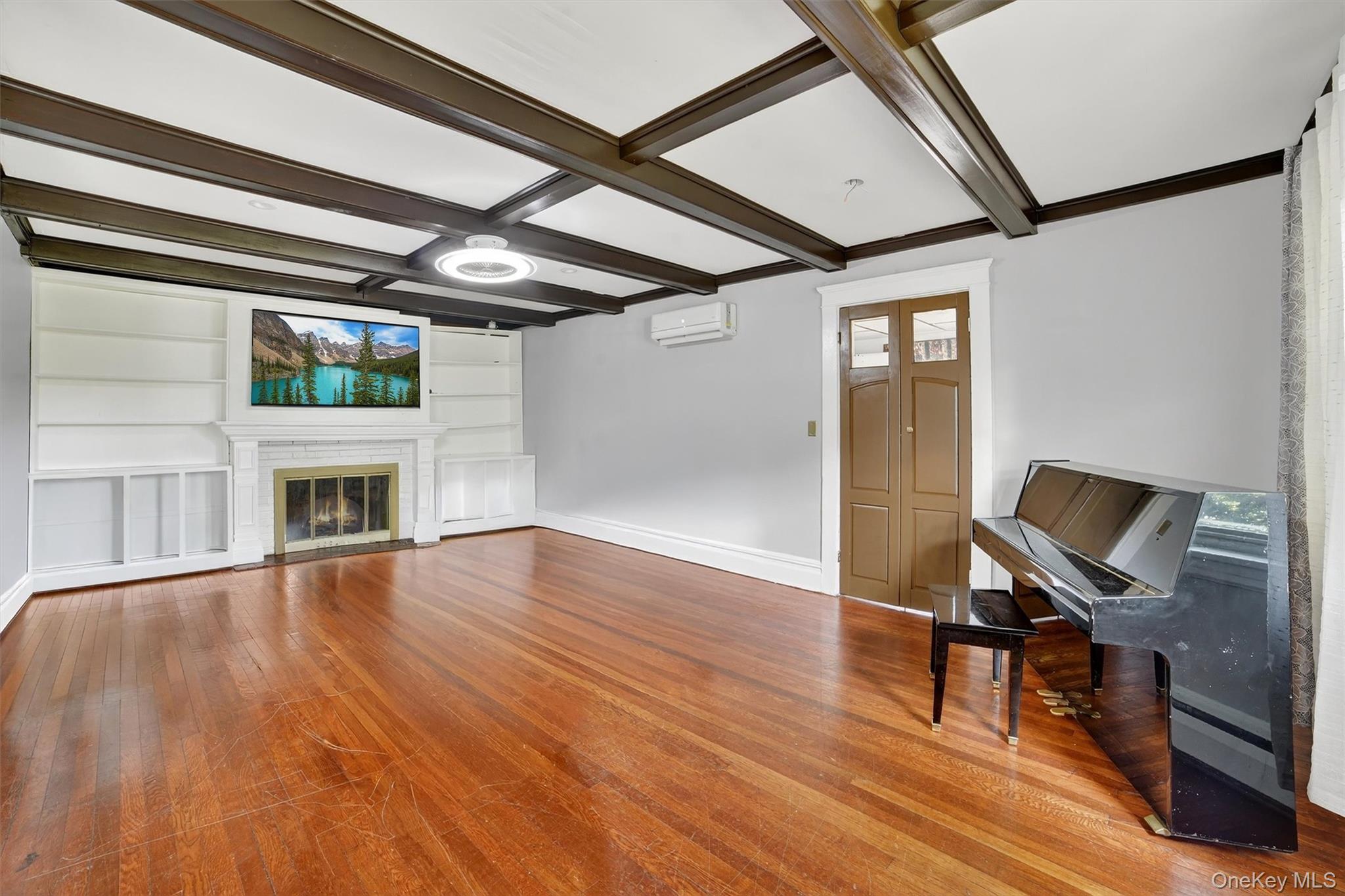 #7 photo, 1 Irving Place, New Rochelle , NY 10801