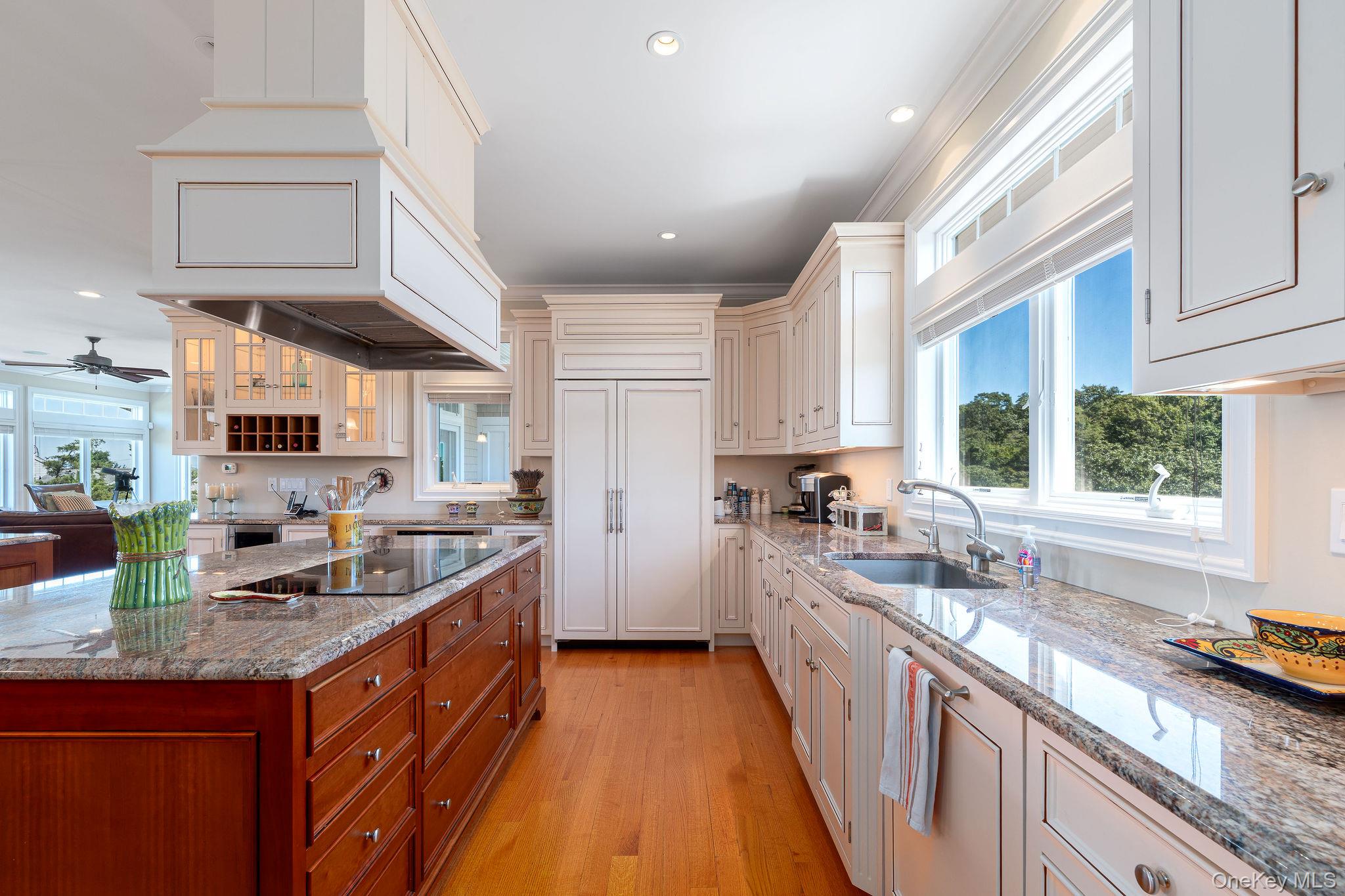 #11 photo, 790 N Sea Drive, サフォーク郡 Southold , NY 11971