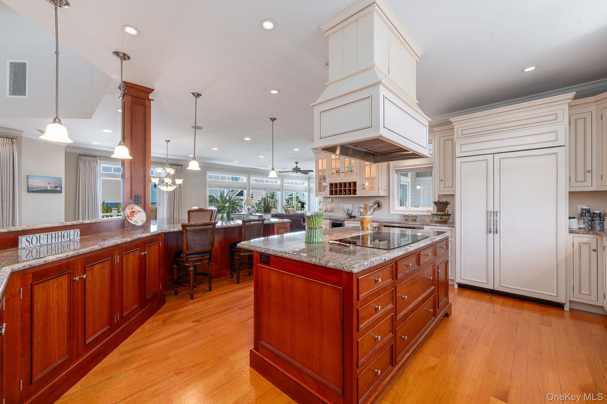 #12 photo, 790 N Sea Drive, サフォーク郡 Southold , NY 11971