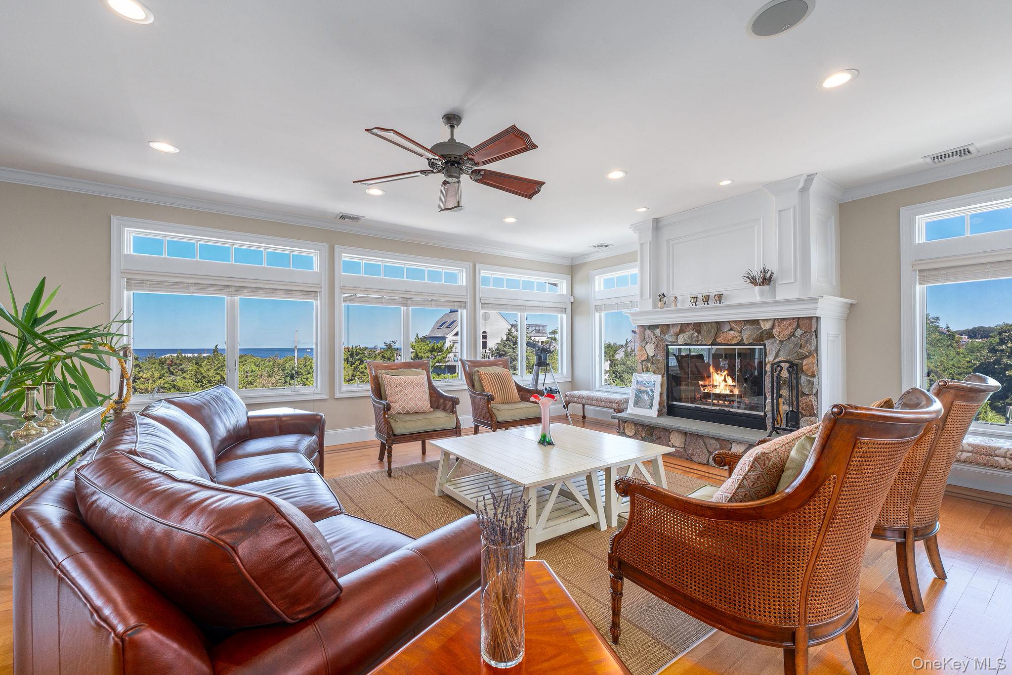 #17 photo, 790 N Sea Drive, サフォーク郡 Southold , NY 11971