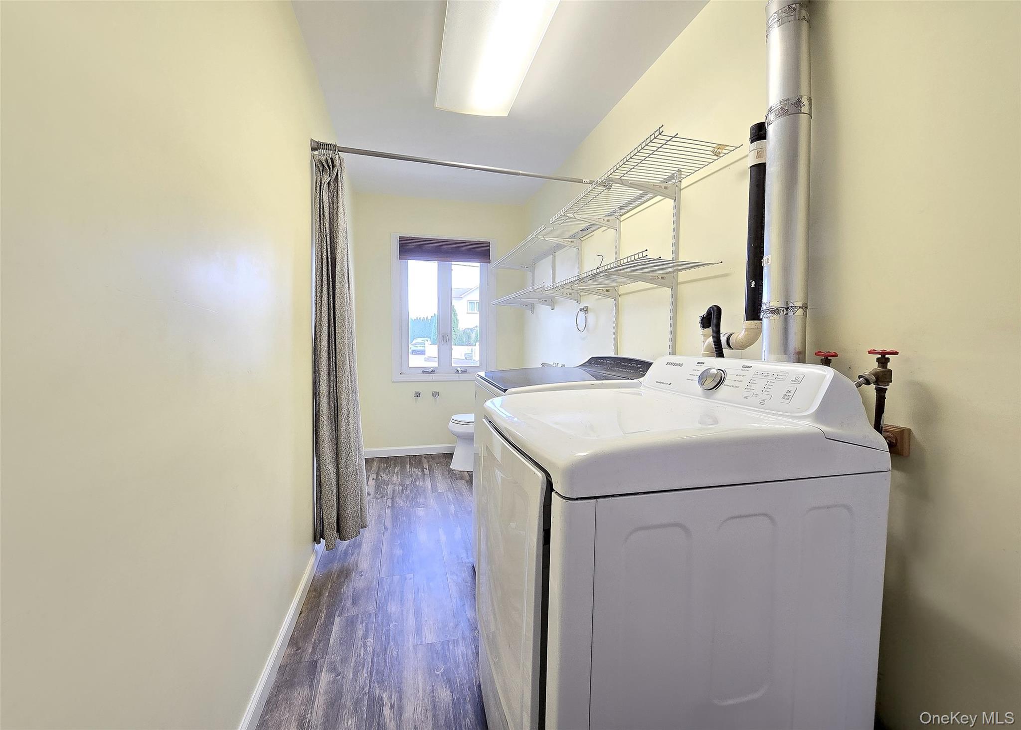 #6 photo, 765 Shore Walk, サフォーク郡 Lindenhurst , NY 11757