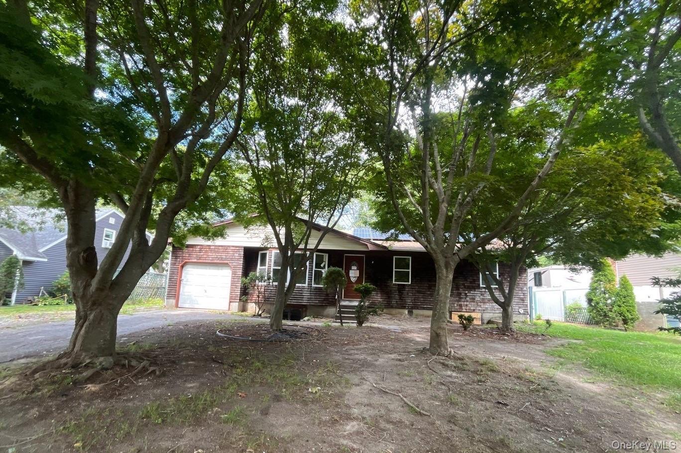 #1 photo, 17 Appel Drive, 东长岛 Shirley , NY 11967