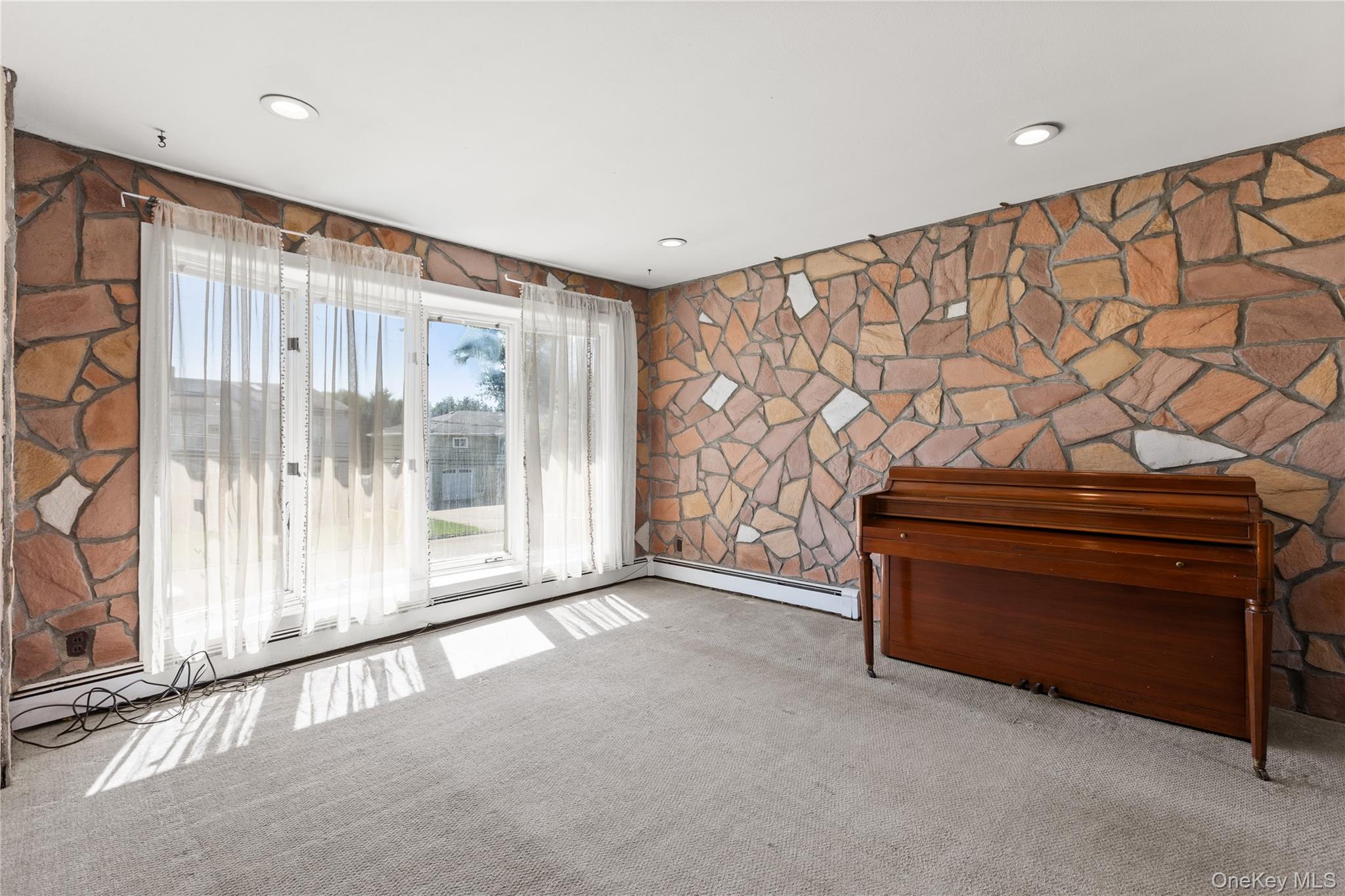 #6 photo, 10 Pine Place, サフォーク郡 Lindenhurst , NY 11757