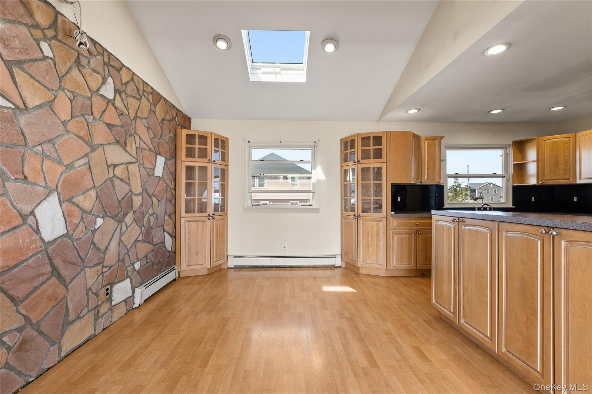 #7 photo, 10 Pine Place, サフォーク郡 Lindenhurst , NY 11757