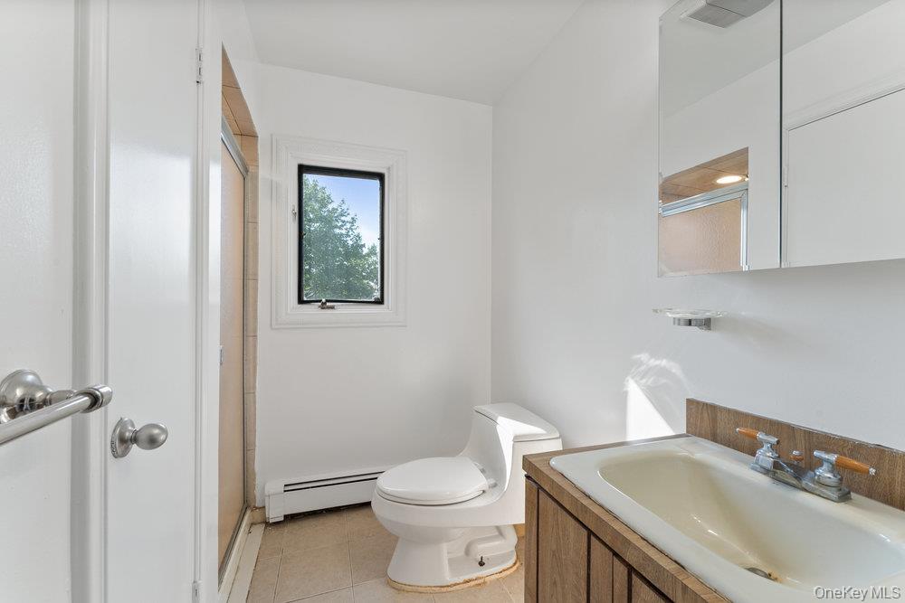 #11 photo, 376 Hunnewell Avenue, ナッソー郡 Elmont , NY 11003