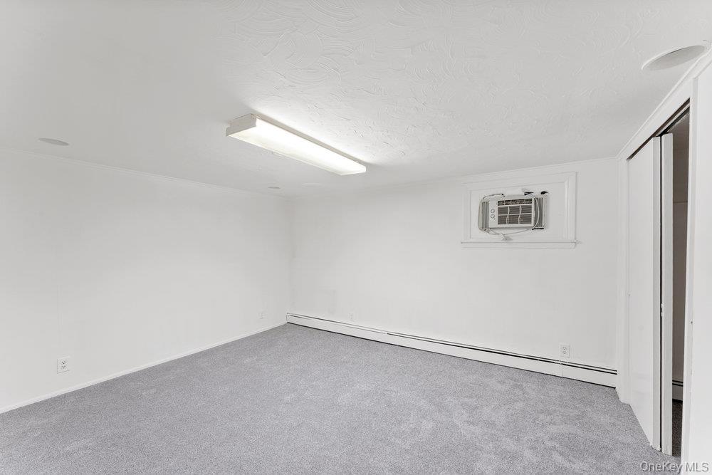 #20 photo, 376 Hunnewell Avenue, ナッソー郡 Elmont , NY 11003