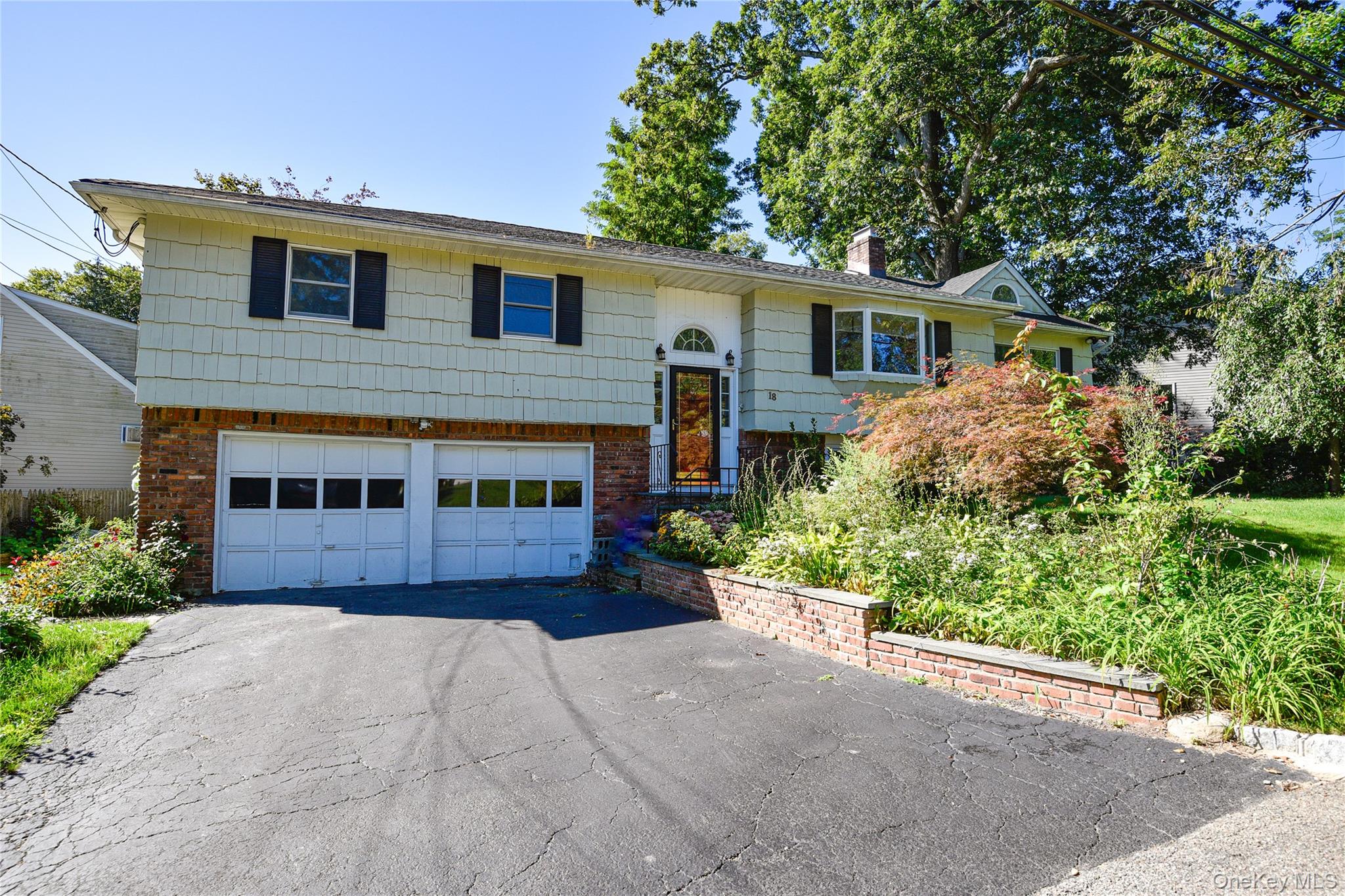 #1 photo, 18 Norton Drive, サフォーク郡 East Northport , NY 11731