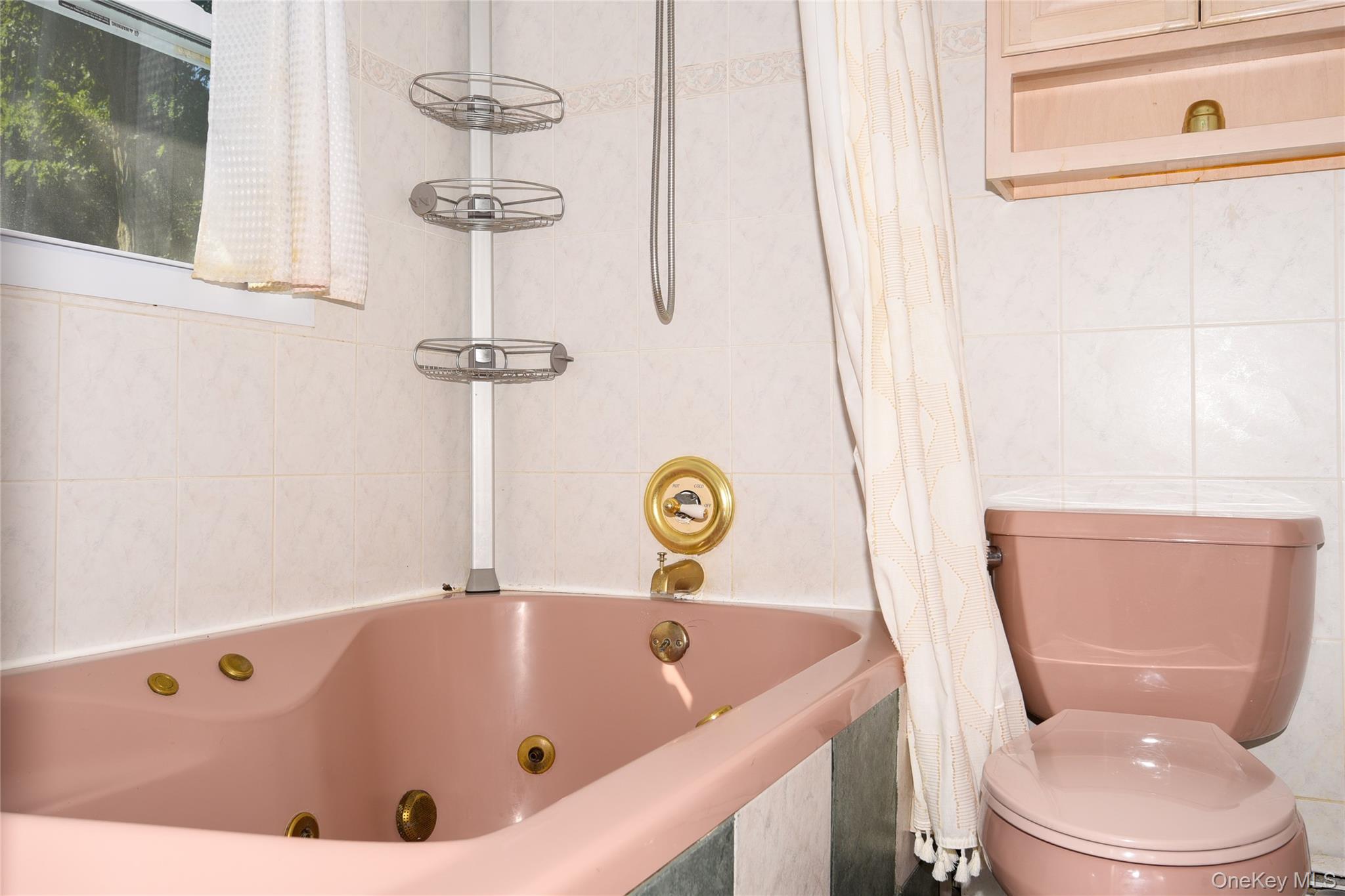 #19 photo, 18 Norton Drive, サフォーク郡 East Northport , NY 11731