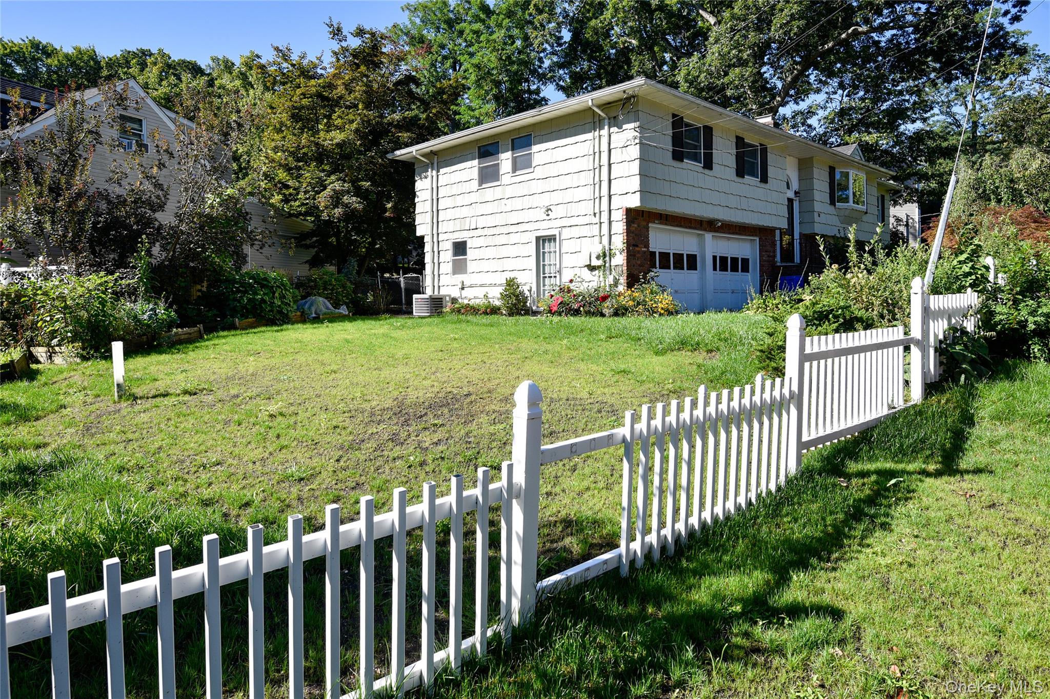 #20 photo, 18 Norton Drive, サフォーク郡 East Northport , NY 11731