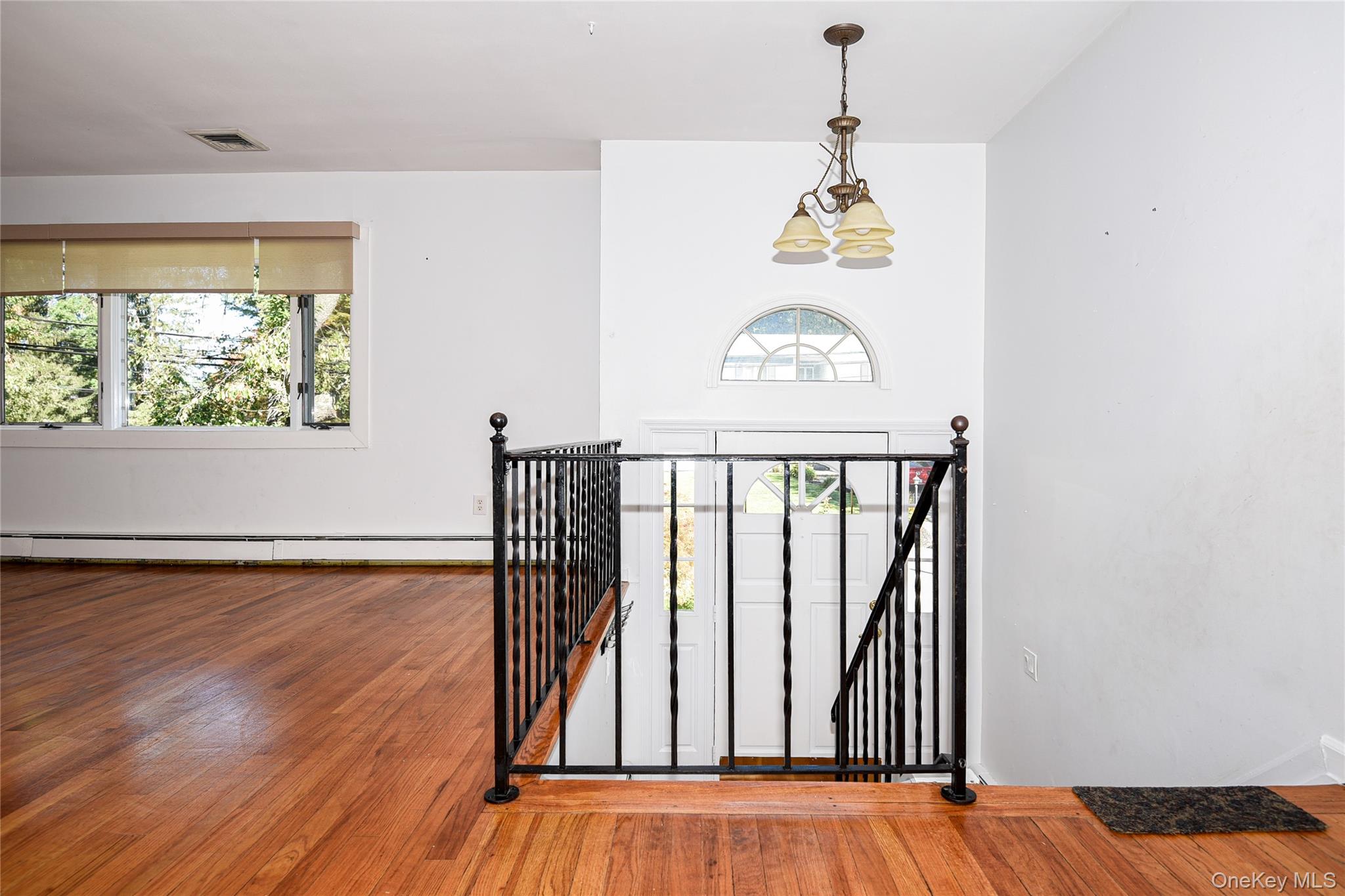 #7 photo, 18 Norton Drive, サフォーク郡 East Northport , NY 11731