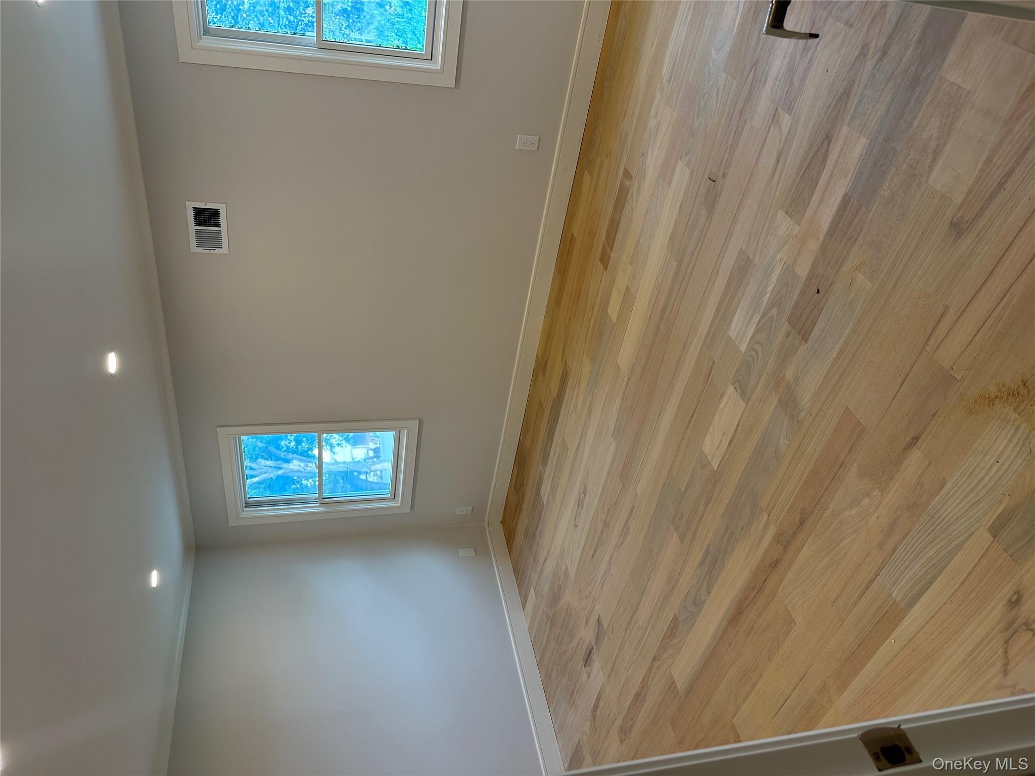 #11 photo, 36 Dunes Lane, Port Washington , NY 11050