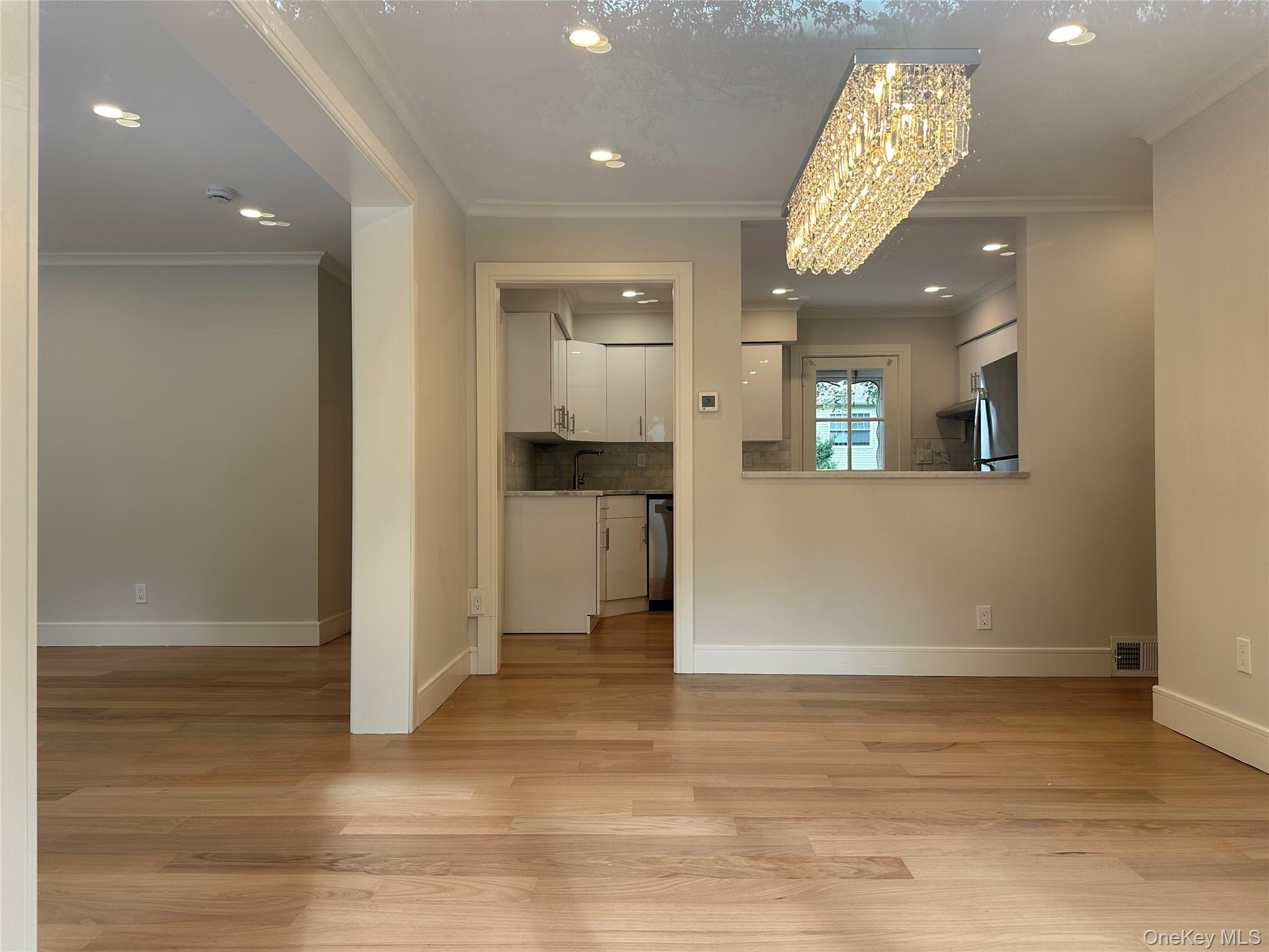 #5 photo, 36 Dunes Lane, Port Washington , NY 11050