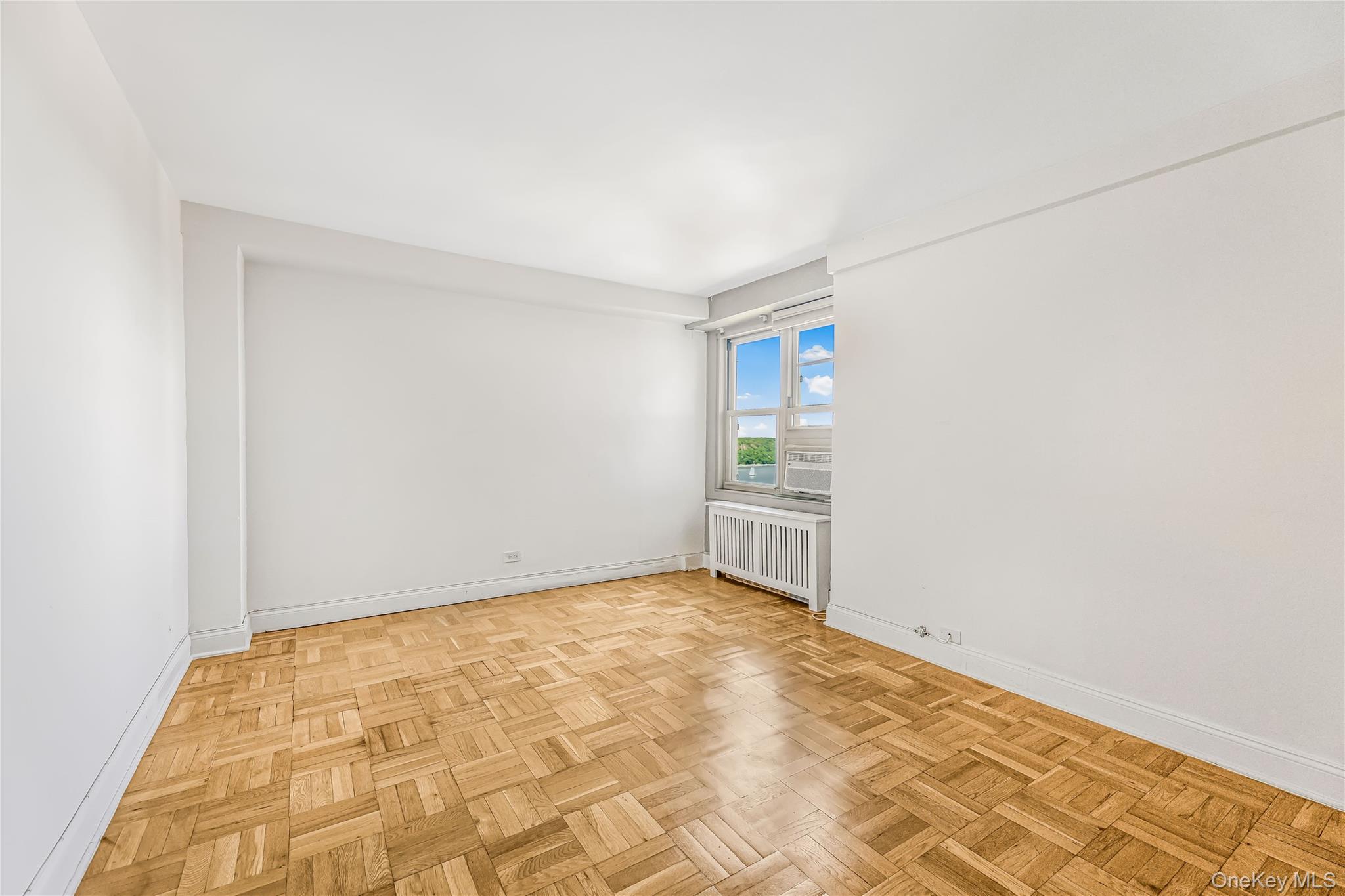 #5 photo, 900 W 190 Street, マンハッタン New York (Manhattan) , NY 10040