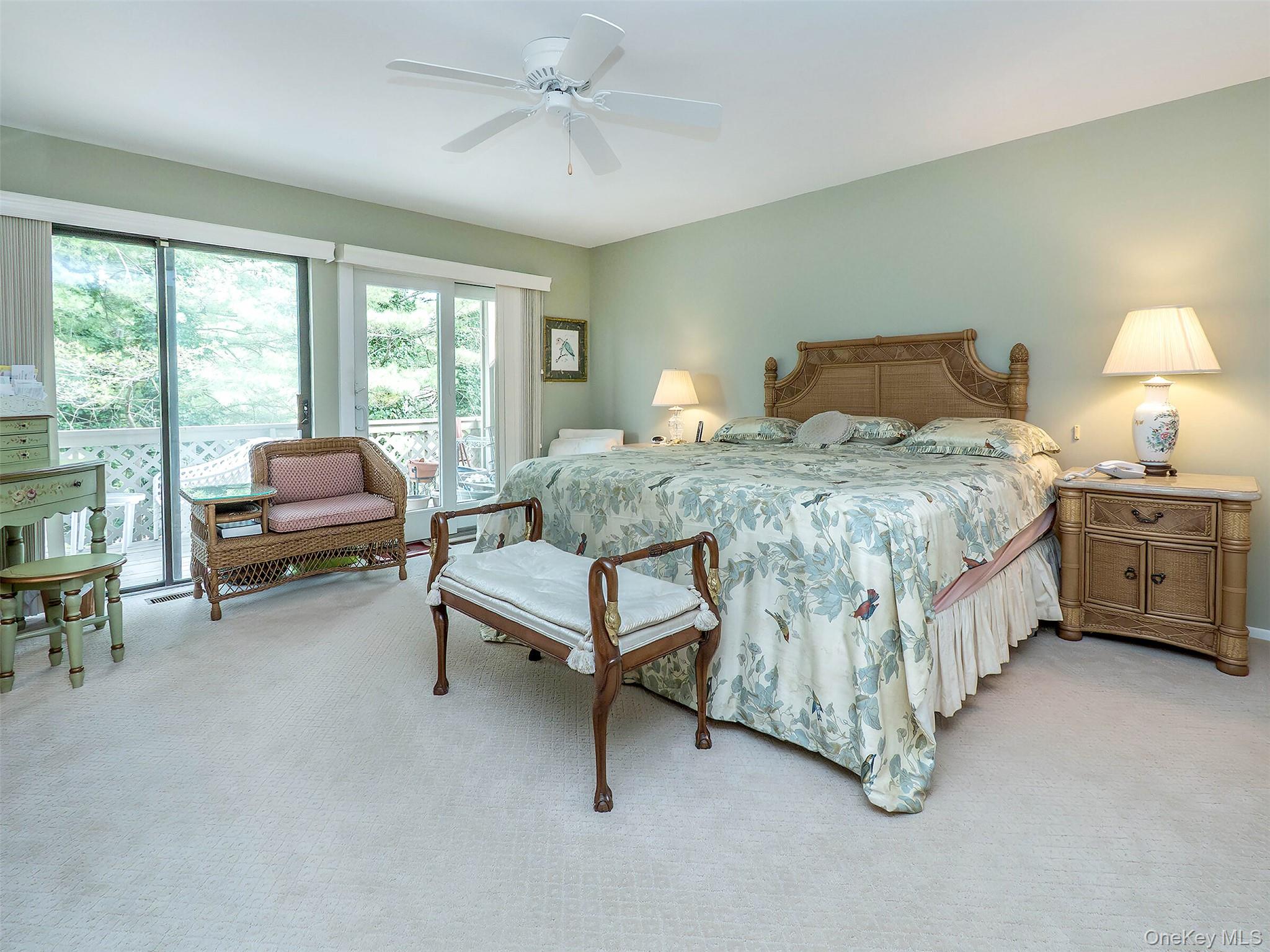 #18 photo, 100 The Glen, ナッソー郡 Glen Head , NY 11545