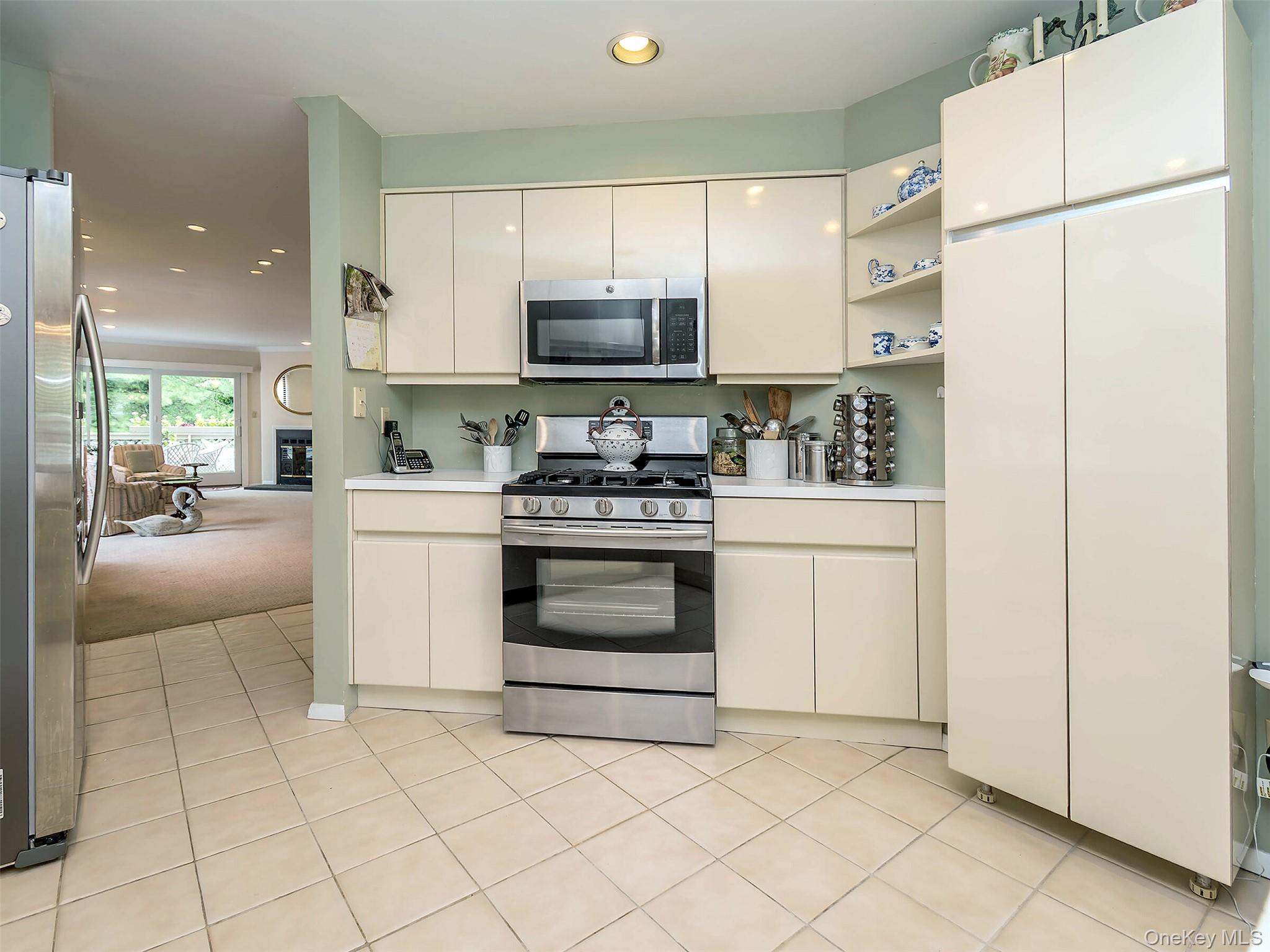 #7 photo, 100 The Glen, ナッソー郡 Glen Head , NY 11545