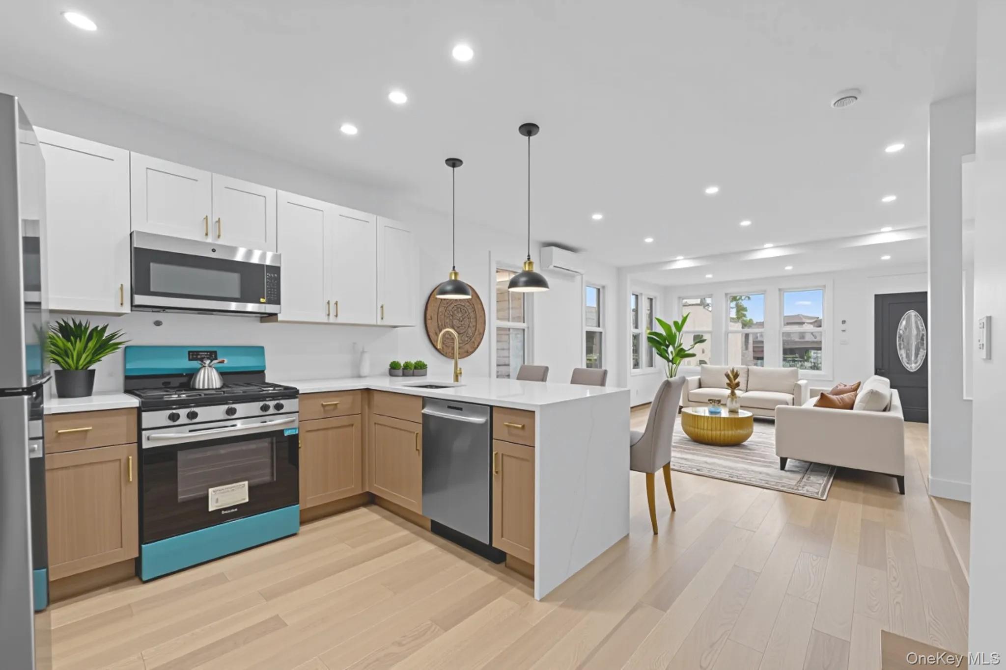 #1 photo, 11455 131st Street, クイーンズ区 South Ozone Park , NY 11420