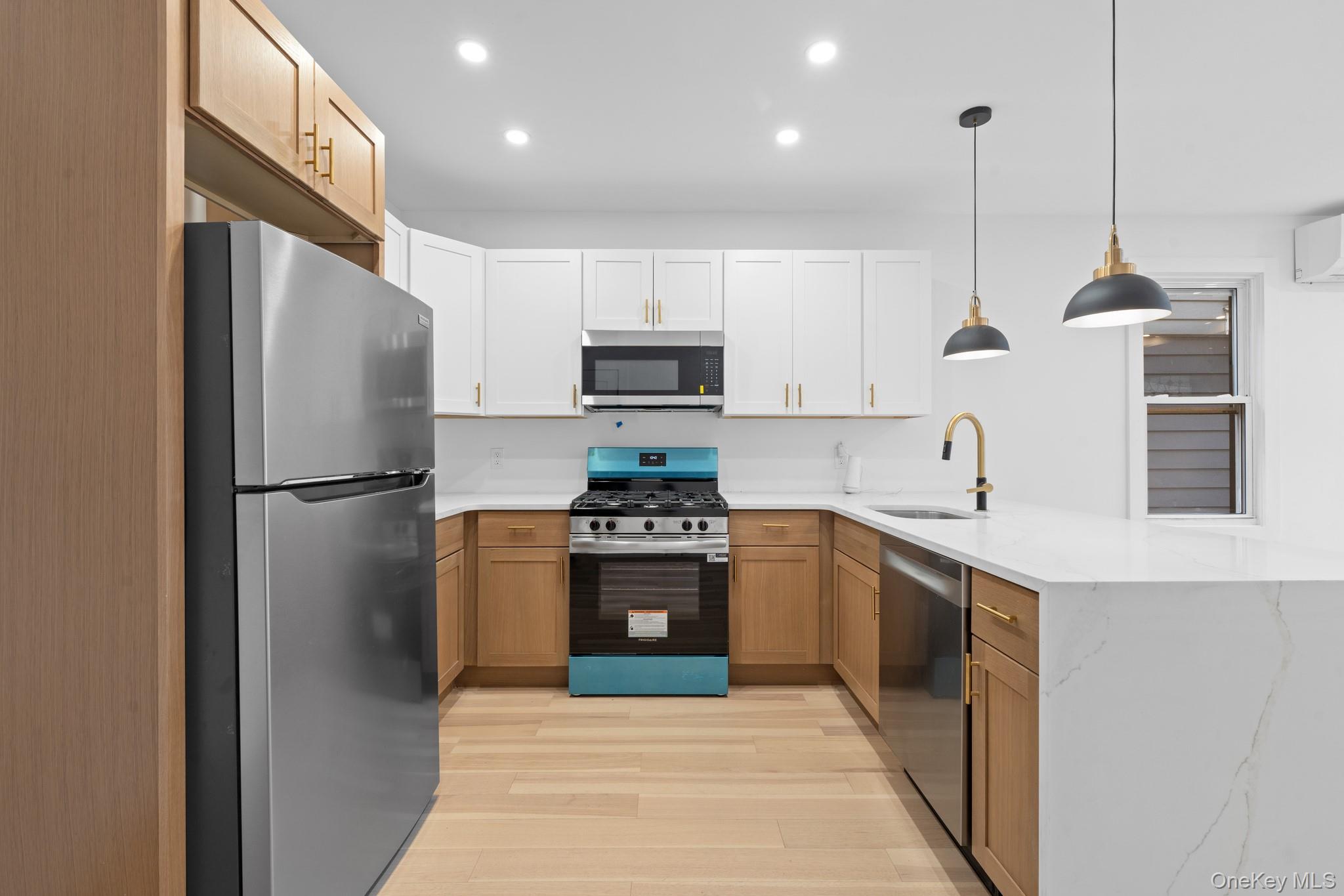 #2 photo, 11455 131st Street, クイーンズ区 South Ozone Park , NY 11420