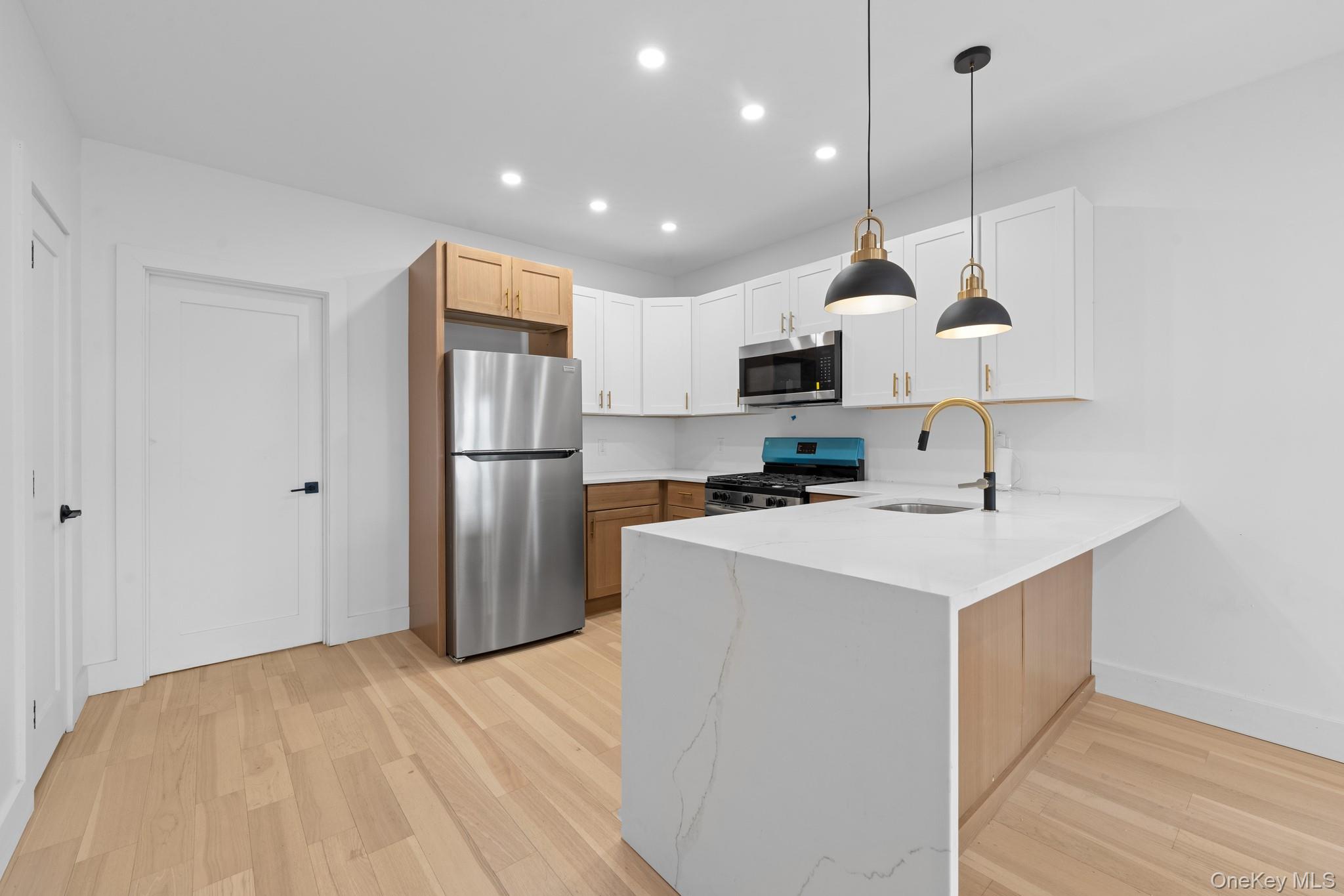 #3 photo, 11455 131st Street, クイーンズ区 South Ozone Park , NY 11420