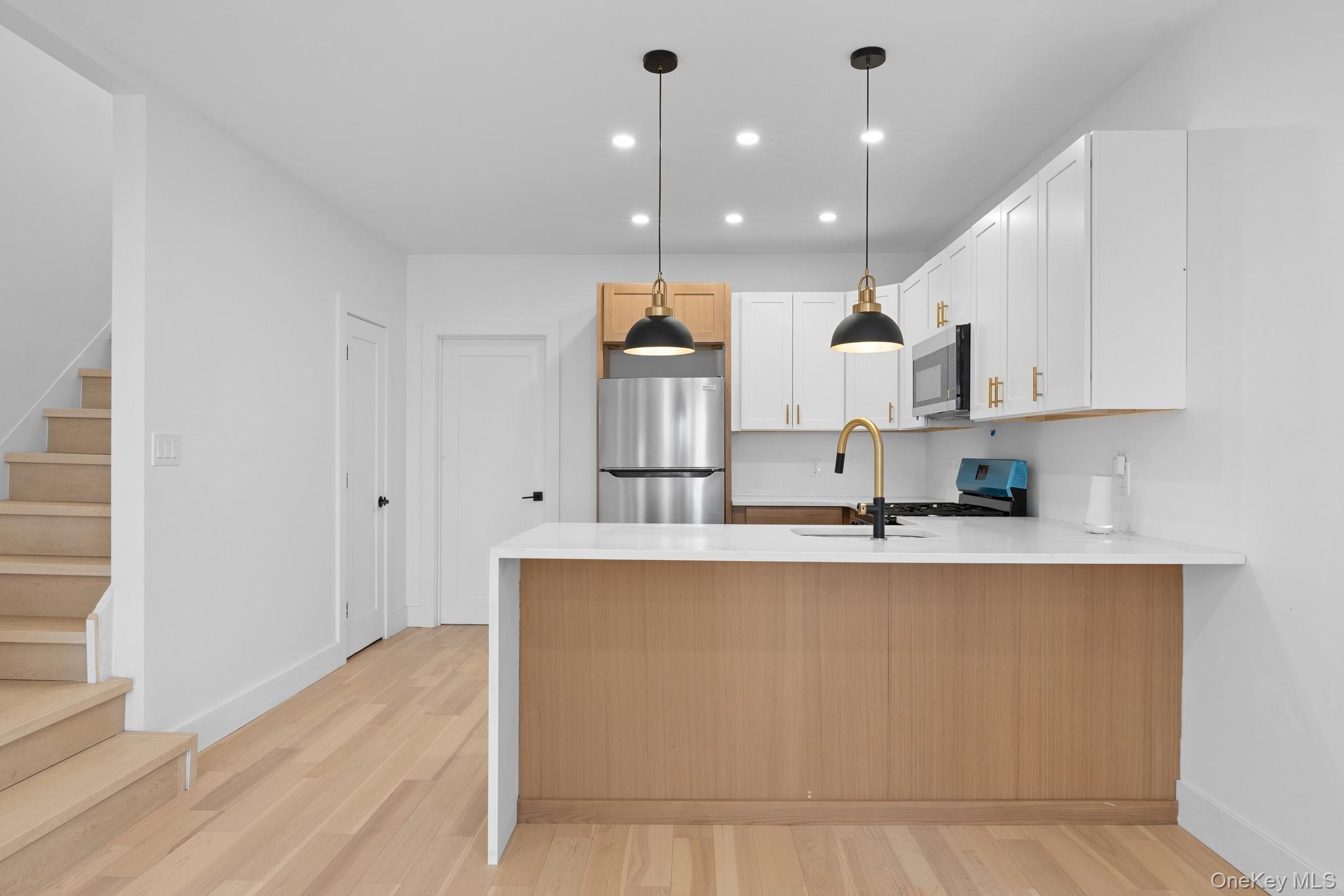 #4 photo, 11455 131st Street, クイーンズ区 South Ozone Park , NY 11420