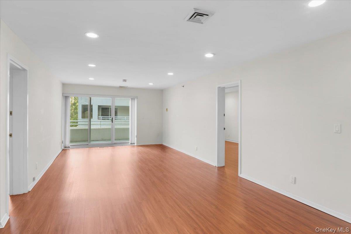 #15 photo, 100 Cuttermill Road, ナッソー郡 Great Neck , NY 11021