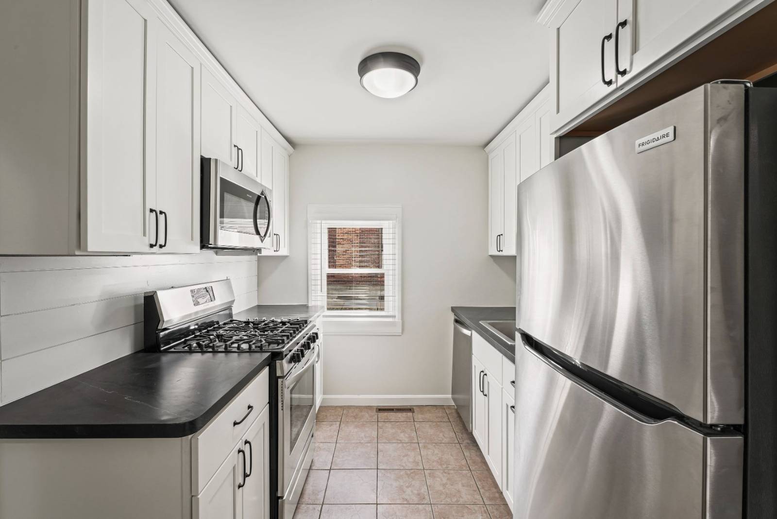 #13 photo, 42 Saratoga Ave, #1E, Mechanicville , NY 12118