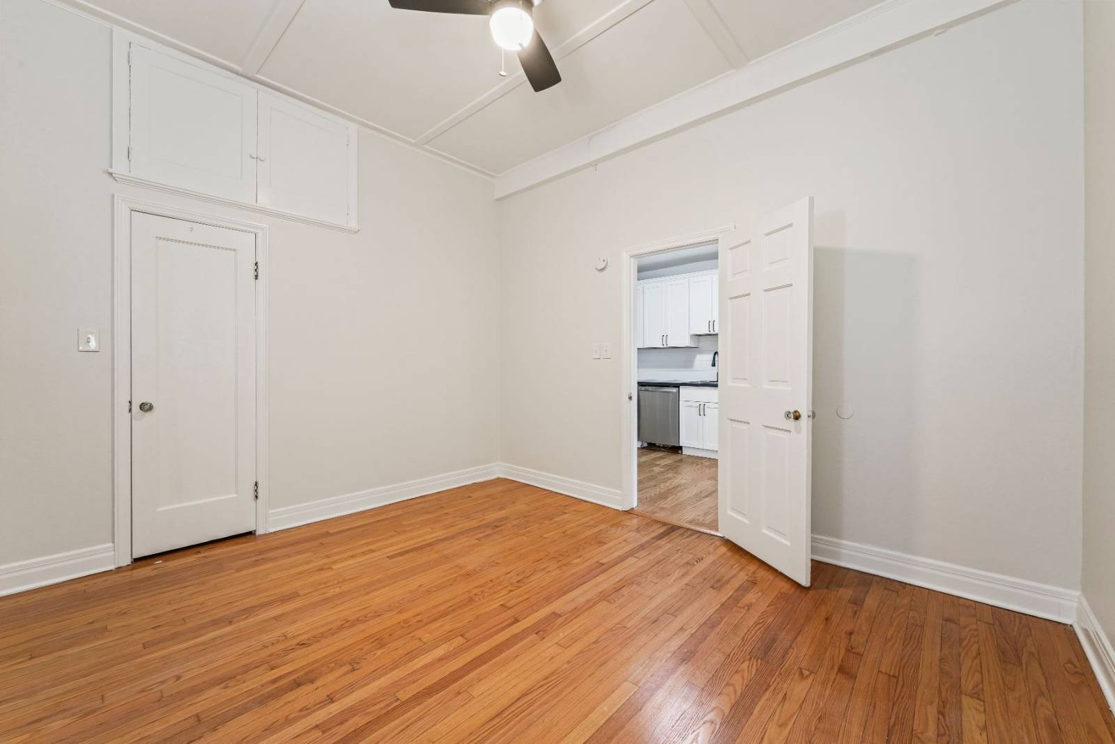 #12 photo, 42 Saratoga Ave, #1W, Mechanicville , NY 12118