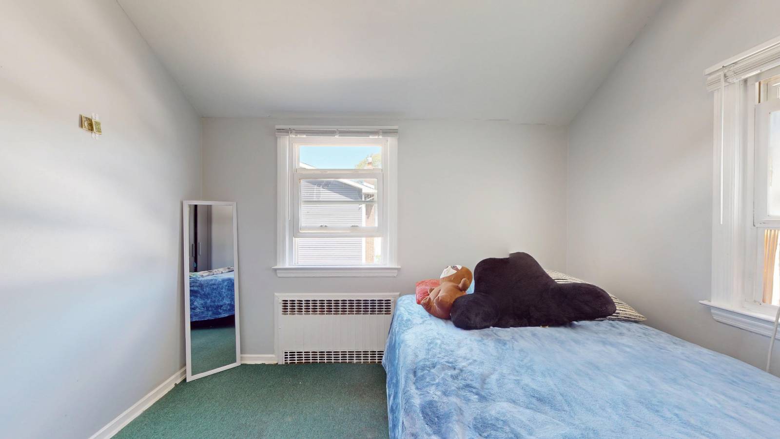 #17 photo, 40 Wagner Ave, ナッソー郡 Roosevelt , NY 11575