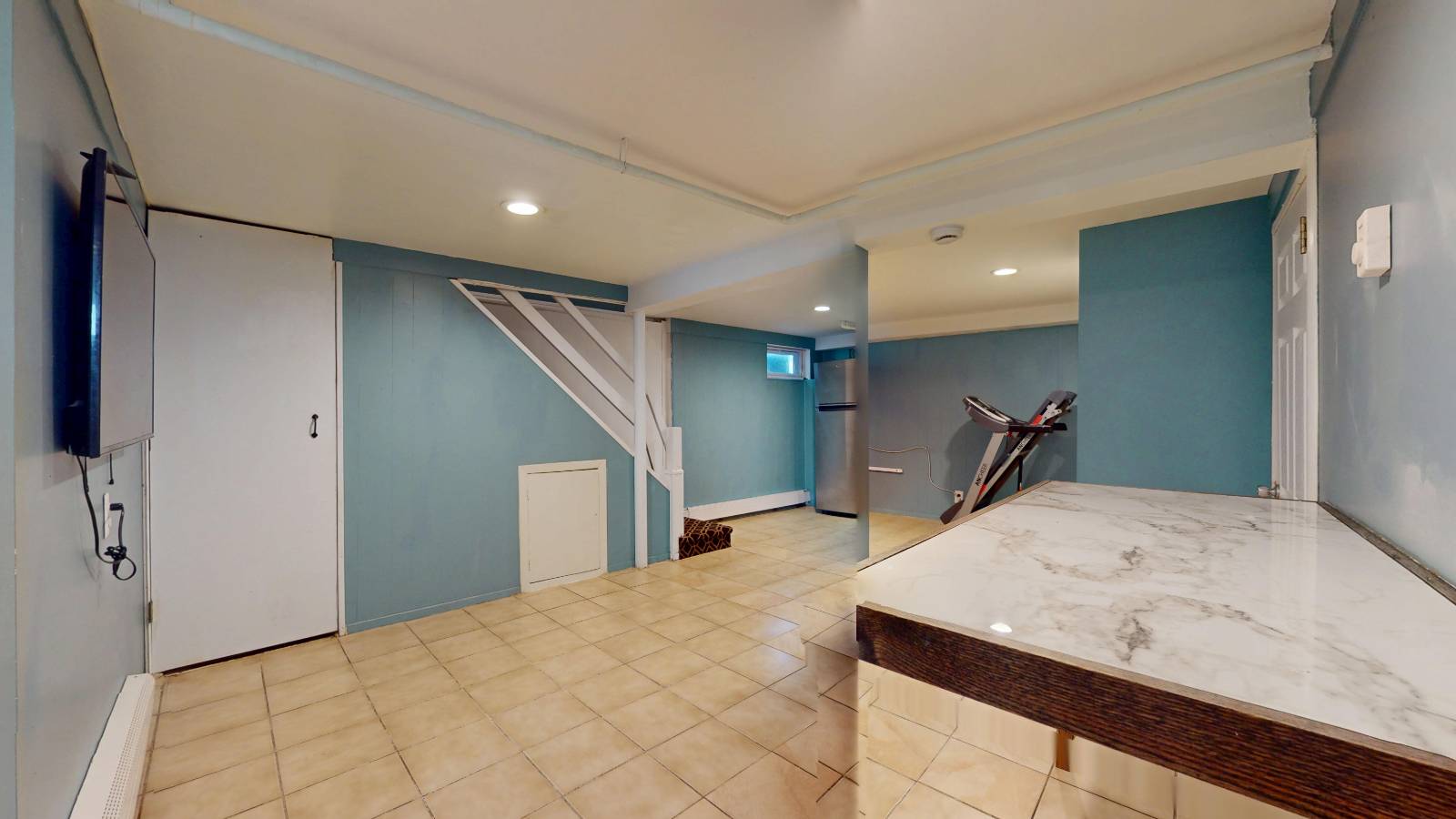 #24 photo, 40 Wagner Ave, ナッソー郡 Roosevelt , NY 11575