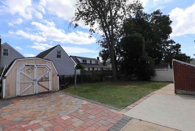 #33 photo, 40 Wagner Ave, ナッソー郡 Roosevelt , NY 11575