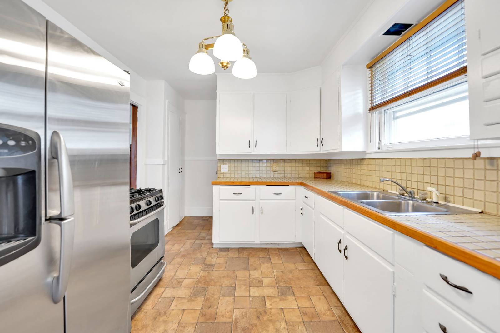 #21 photo, 63 Princeton Blvd, Tonawanda , NY 14217