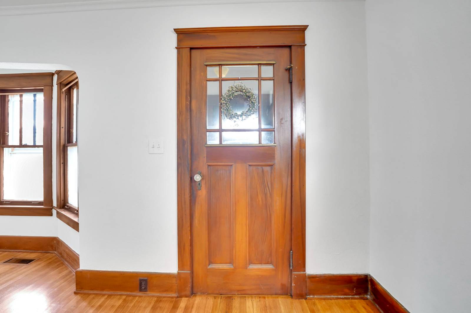 #3 photo, 63 Princeton Blvd, Tonawanda , NY 14217