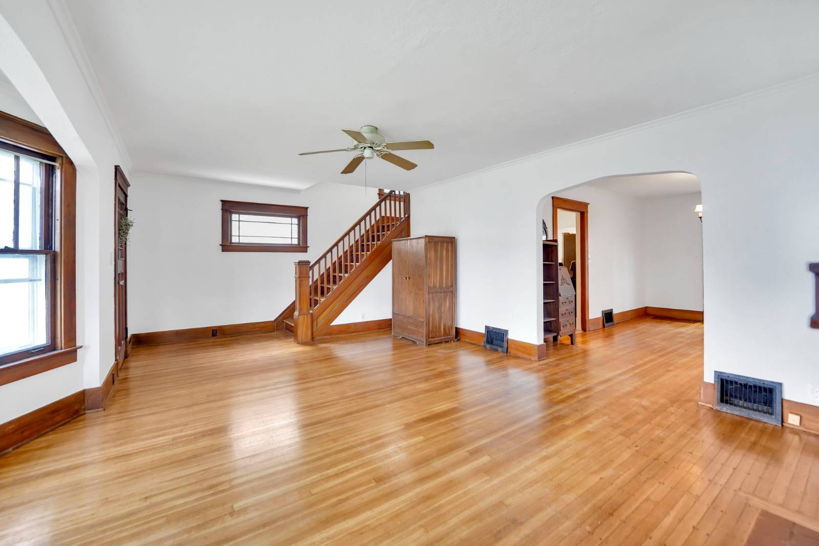 #6 photo, 63 Princeton Blvd, Tonawanda , NY 14217