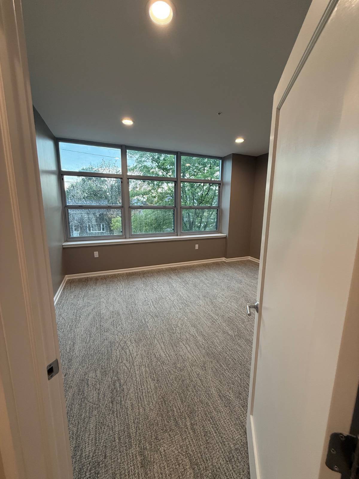 #11 photo, 214 Kinne St, #208, East Syracuse , NY 13057