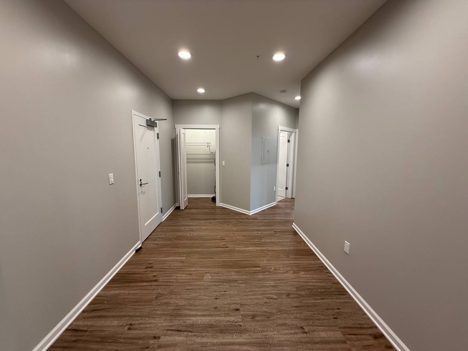 #6 photo, 214 Kinne St, #208, East Syracuse , NY 13057