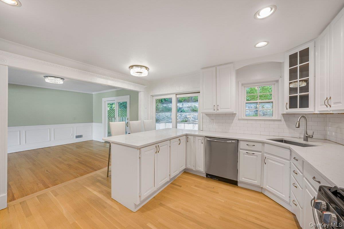 #9 photo, 65 Brookdale Drive, Yonkers , NY 10710