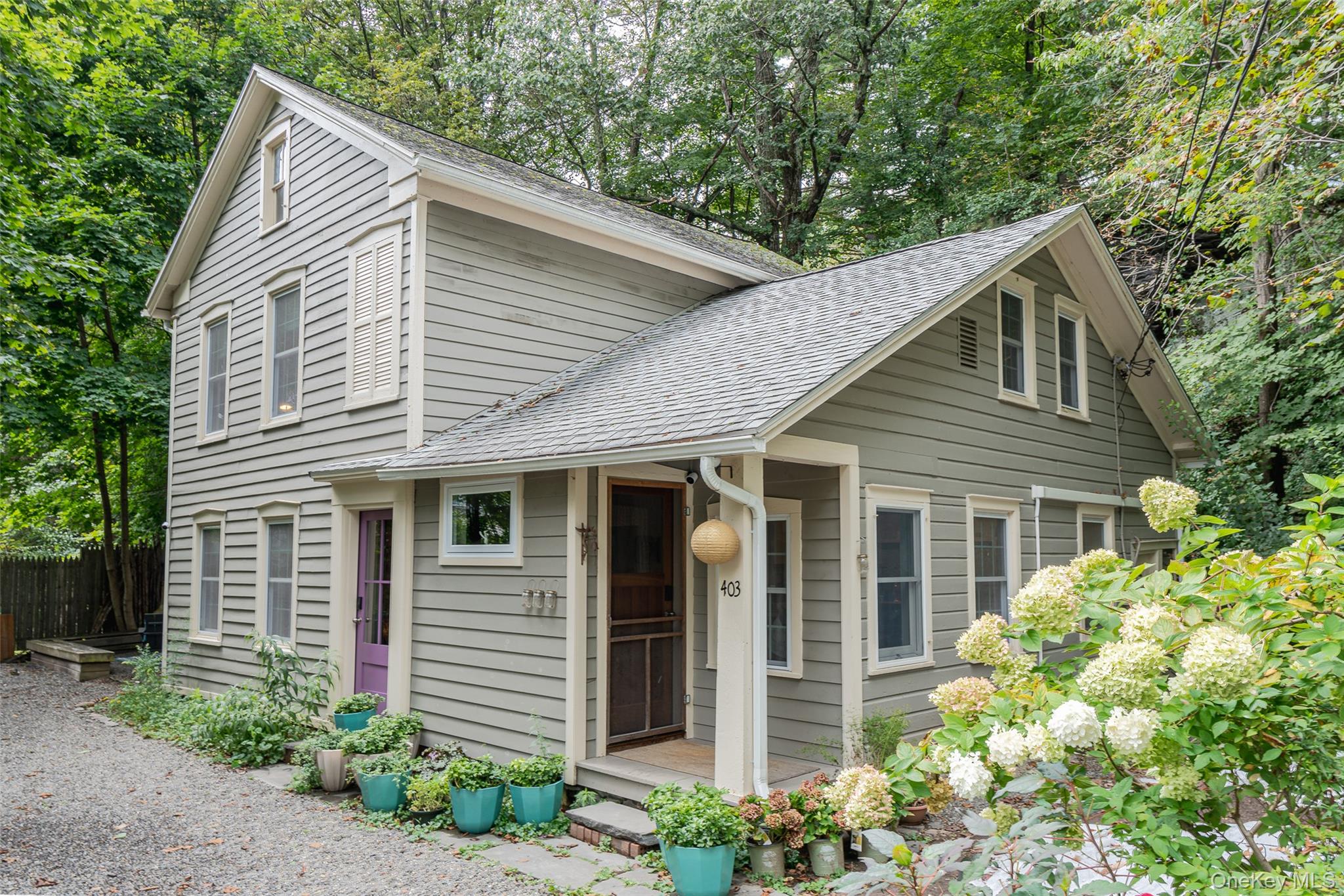 #1 photo, 403 W Saugerties Road, Saugerties , NY 12477