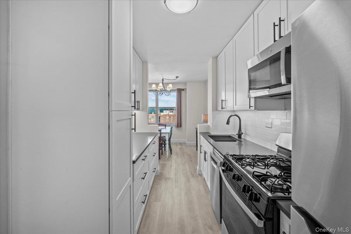 #11 photo, 555 Kappock Street, Bronx , NY 10463