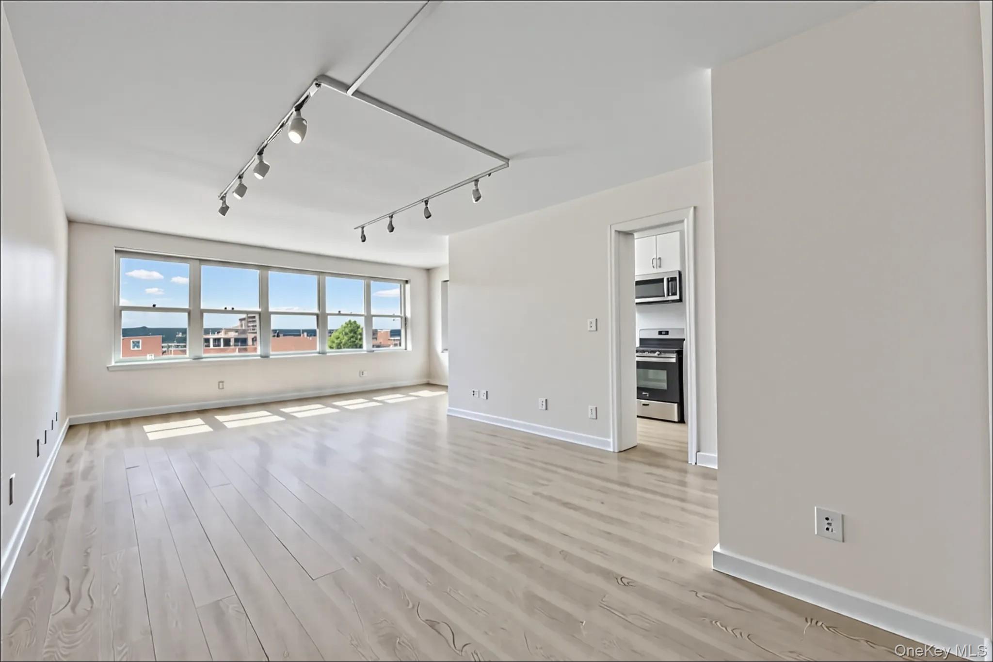 #7 photo, 555 Kappock Street, Bronx , NY 10463