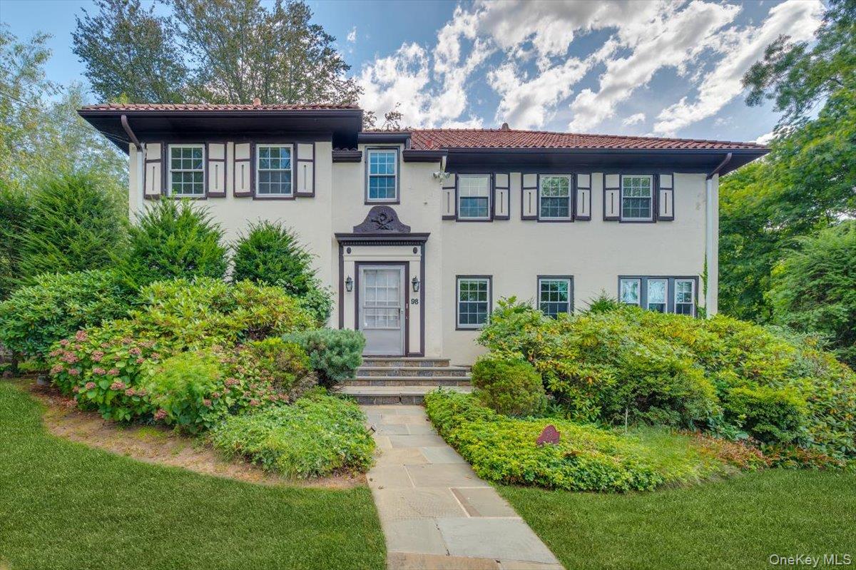 #1 photo, 98 Rosehill Avenue, New Rochelle , NY 10804