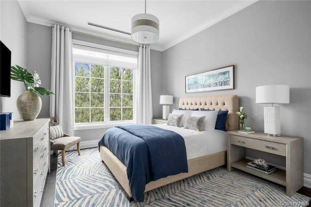 #17 photo, 2000 Royal Court, ナッソー郡 North Hills , NY 11040