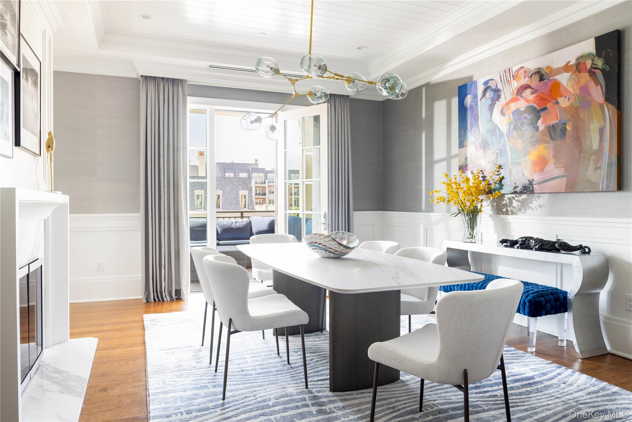 #4 photo, 2000 Royal Court, ナッソー郡 North Hills , NY 11040