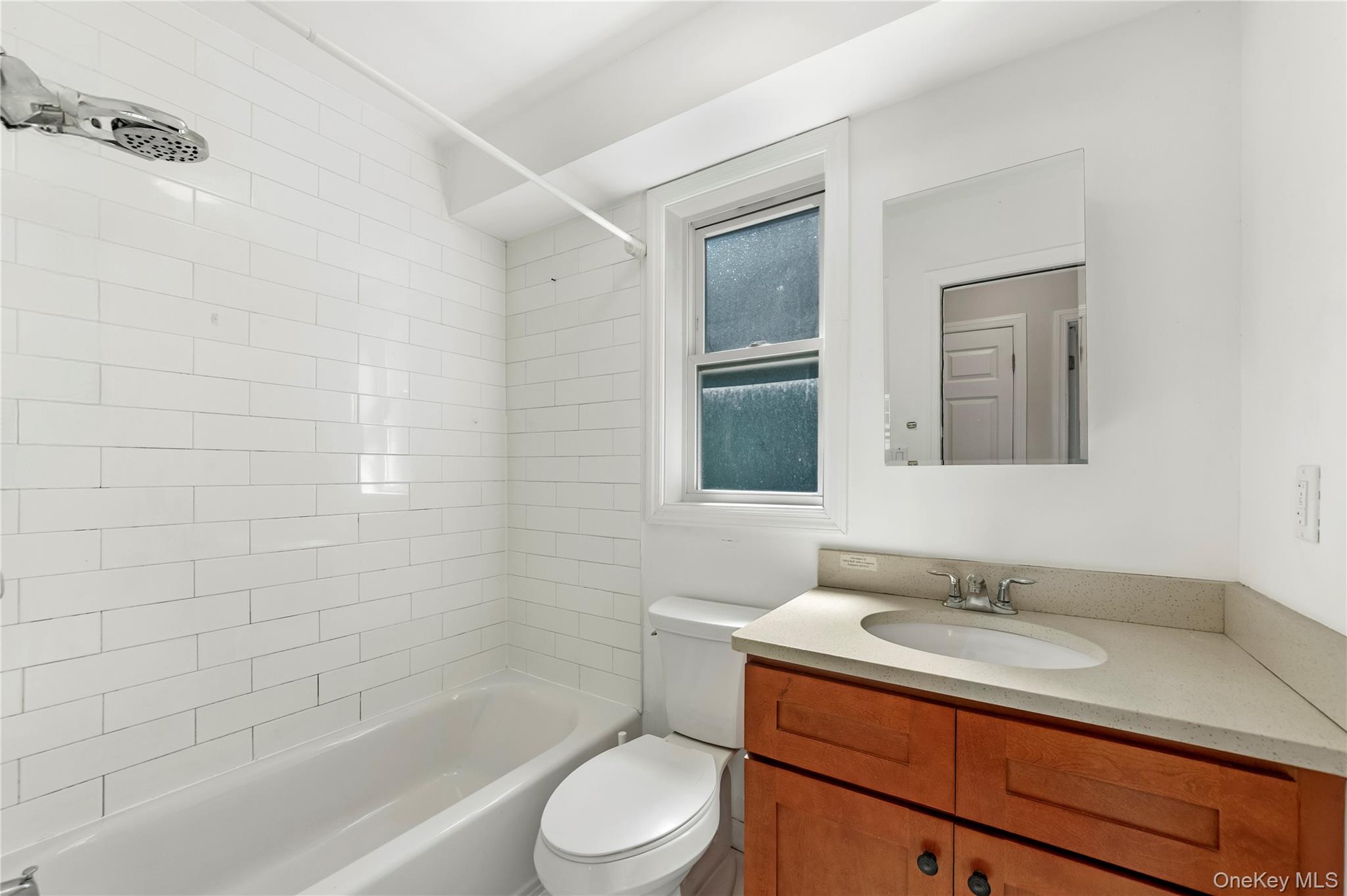 #10 photo, 3173 Shore Parkway, ブルックリン区 Brooklyn , NY 11235