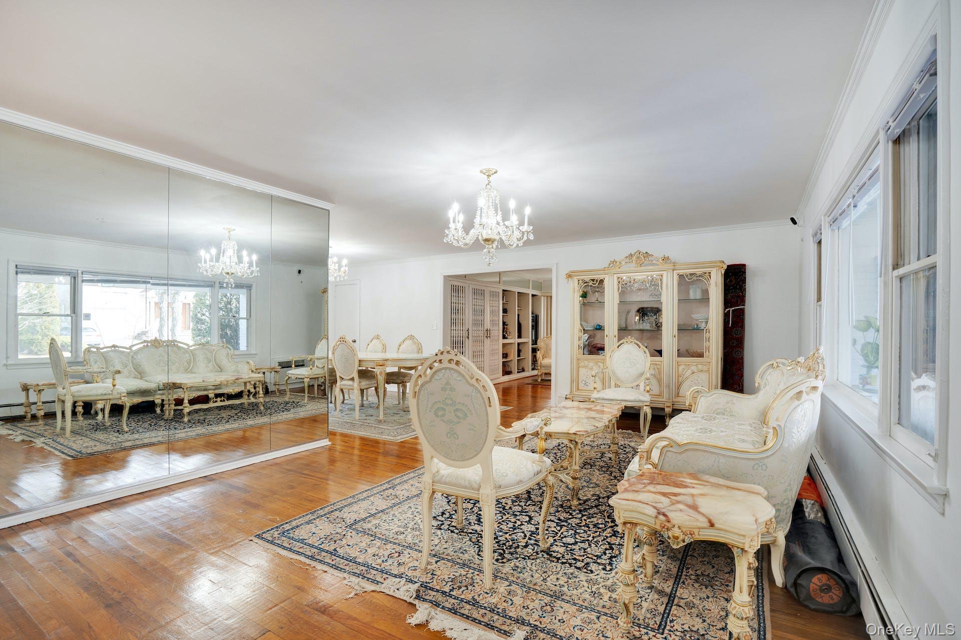 #5 photo, 69A Warwick Road, ナッソー郡 Great Neck , NY 11023