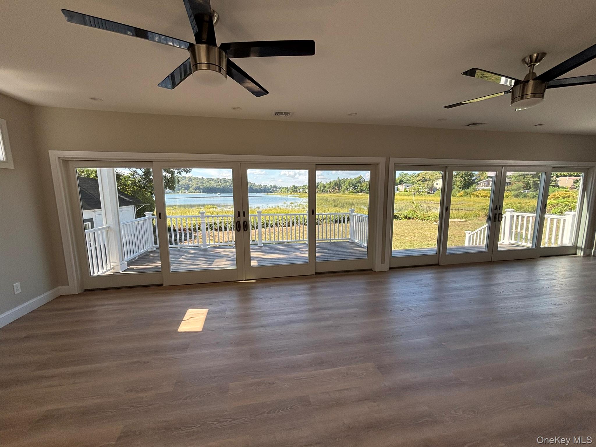 #11 photo, 35 Adams Avenue, ナッソー郡 Bayville , NY 11709