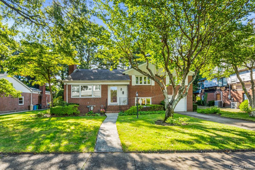 #1 photo, 140 Hayes Street, ナッソー郡 Garden City , NY 11530