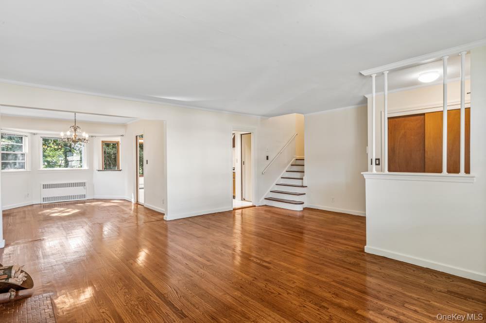 #13 photo, 140 Hayes Street, ナッソー郡 Garden City , NY 11530